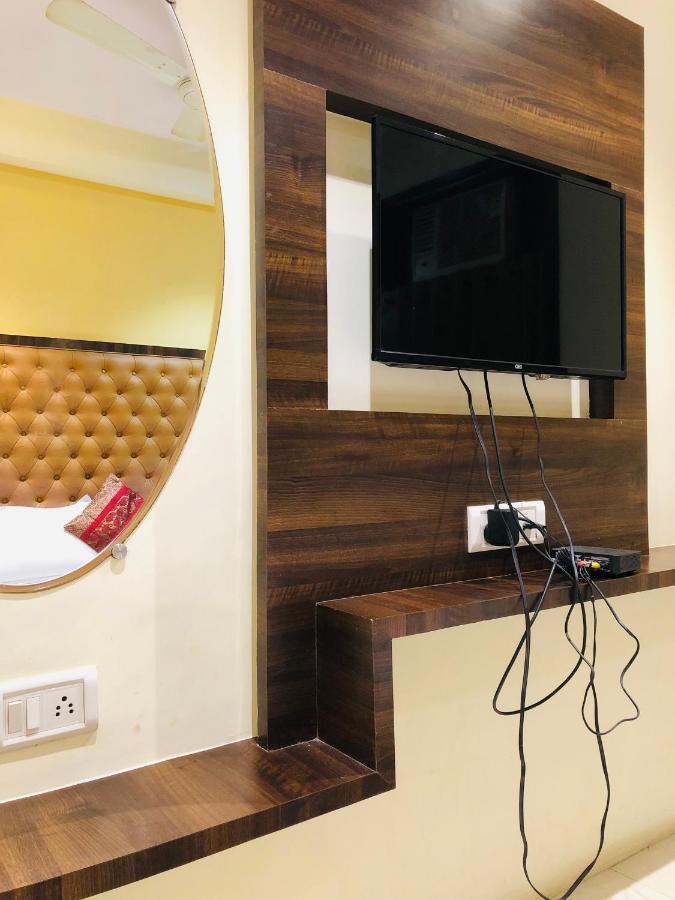 Hotel New Silver Elite Mumbai Exterior photo