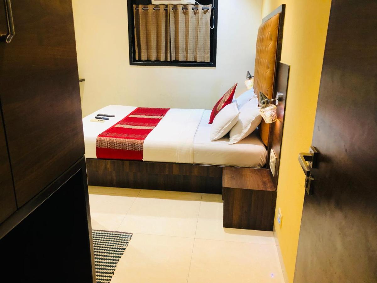 Hotel New Silver Elite Mumbai Exterior photo